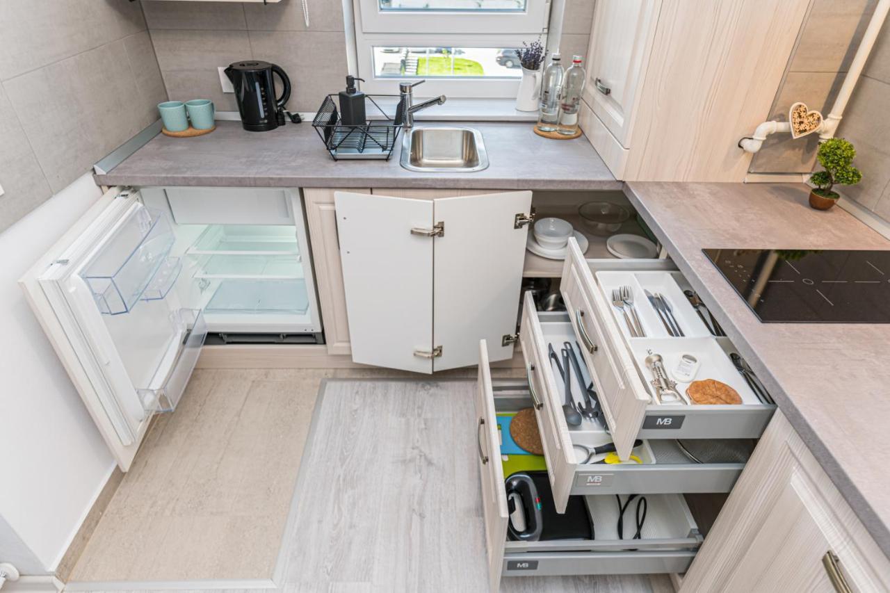 Rentforcomfort Apartment Ella 2 Braşov Eksteriør billede