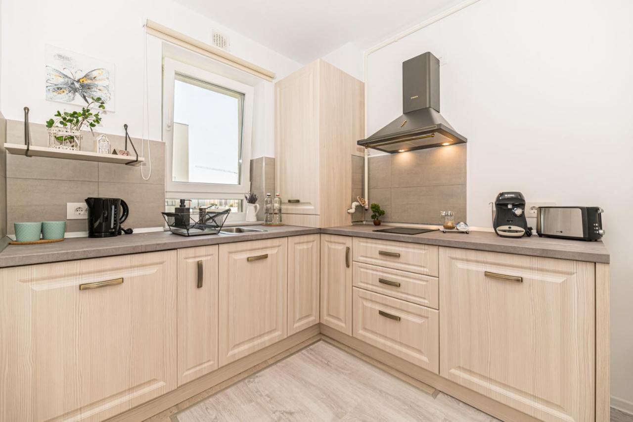 Rentforcomfort Apartment Ella 2 Braşov Eksteriør billede